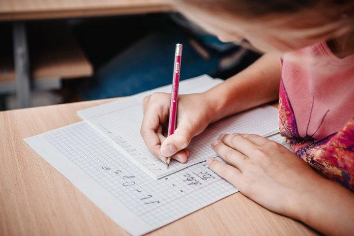ЖАЛПЫ БІЛІМ БЕРУ МЕКТЕПТЕРІНІҢ БАСТАУЫШ СЫНЫП ОҚУШЫЛАРЫНЫҢ  ЖАЗБАША СӨЙЛЕУ ТІЛІ БҰЗЫЛЫСТАРЫН ТҮЗЕТУДІҢ ПЕДАГОГИКАЛЫҚ  ШАРТТАРЫ